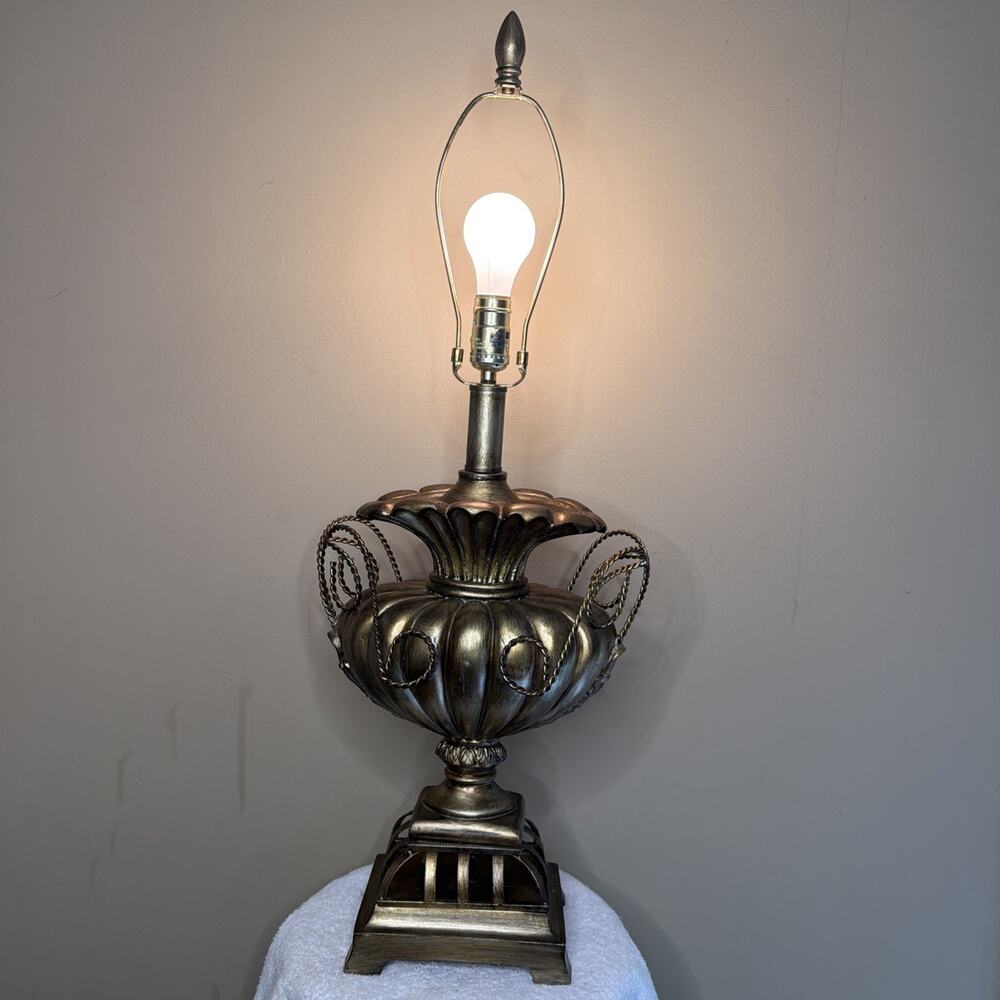 Crestview Gold Maryanne 1969 Urn Table Lamp Mid-Century Modern Neoclassical Gift